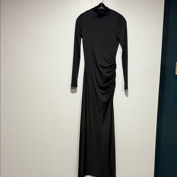 Commense Black Long Sleeve Dress with Side Slit - Picture 10 of 11
